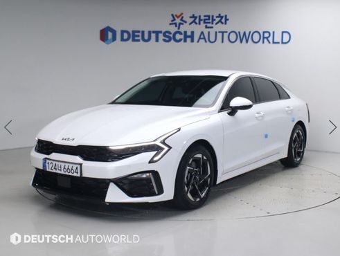 Kia K5 2.0 Prestige — пробег 4 648 км — фото 1 из 4