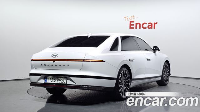 Hyundai Grandeur из Кореи Encar