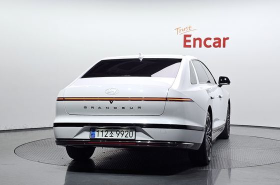 Hyundai Grandeur Calligraphy — пробег 38 941 км — фото 4 из 5