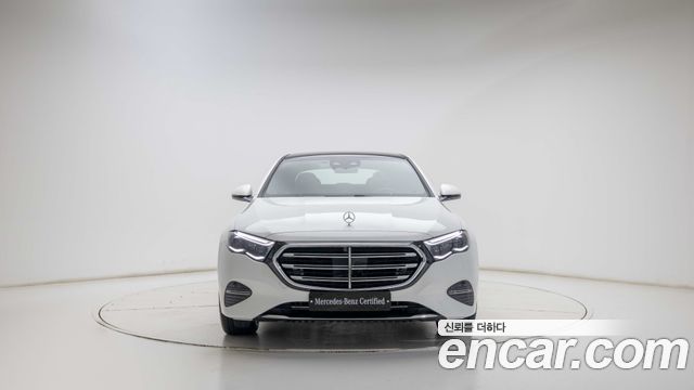 Mercedes-Benz E-Class из Кореи Encar