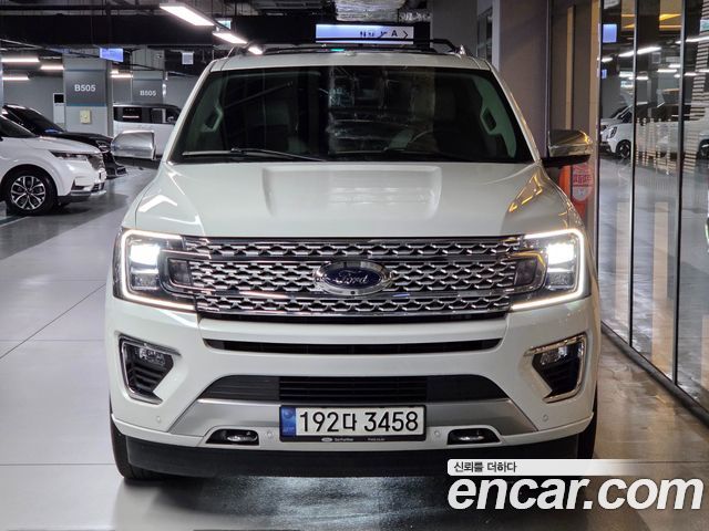 Ford Expedition Platinum 4WD 7Seater — пробег 60 000 км — фото 2 из 5