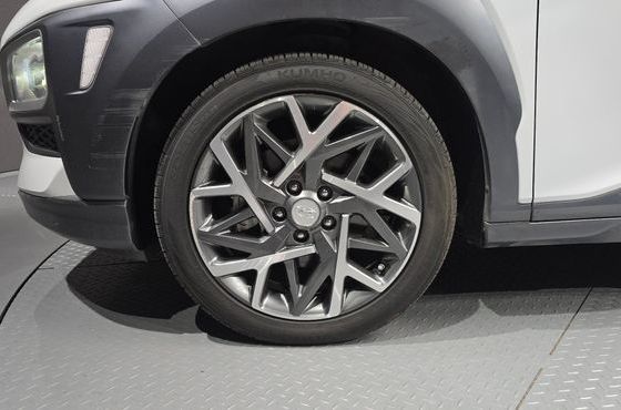 Hyundai Kona Premium Special — пробег 111 715 км — фото 5 из 5