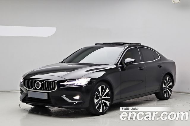Volvo S60 B5 Ultimate Bright — пробег 23 657 км — фото 1 из 5