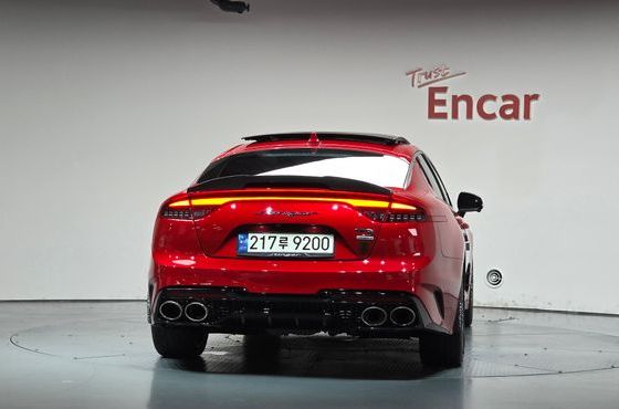 Kia Stinger 3.3 GT AWD Masters Turbo Package — пробег 80 012 км — фото 4 из 5