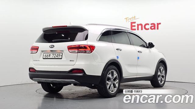 Kia Sorento Diesel 2.0 2WD Prestige — пробег 125 638 км — фото 2 из 5
