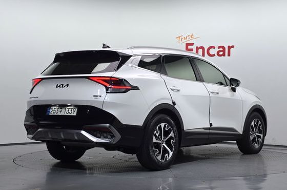 Kia Sportage Signature 2WD — пробег 66 722 км — фото 2 из 5