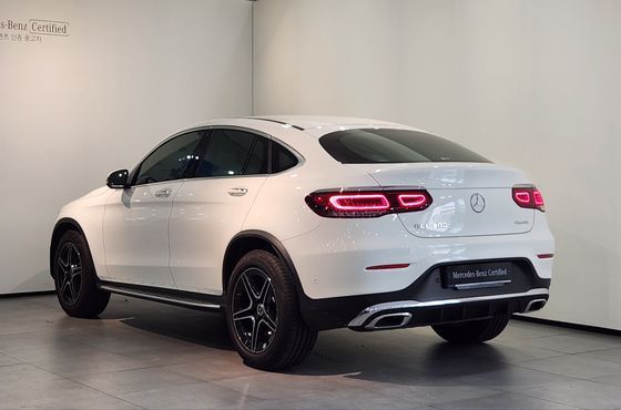 Mercedes-Benz GLC-Class GCL300 4MATIC Coupe — пробег 21 585 км — фото 2 из 5