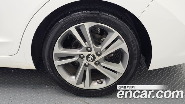 Hyundai AVANTE 1.6 GDI Value Plus — пробег 94 984 км — фото 5 из 5
