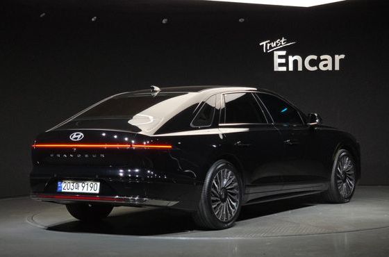 Hyundai Grandeur Calligraphy — пробег 42 012 км — фото 2 из 5