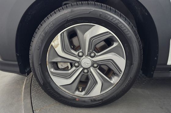 Hyundai Kona Smart — пробег 99 412 км — фото 5 из 5