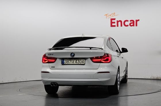 BMW Gran Turismo GT 320d xDrive — пробег 47 444 км — фото 4 из 5