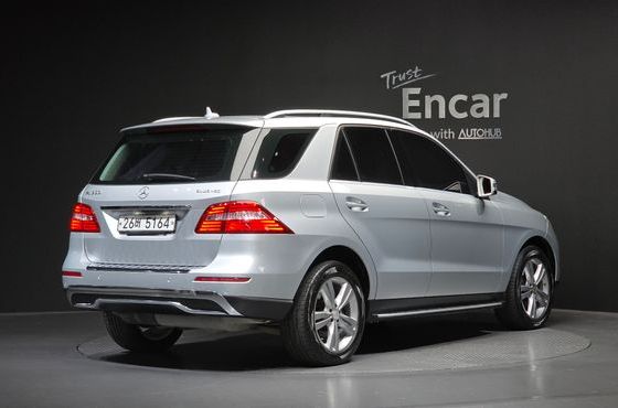 Mercedes-Benz M-class ML350 BlueTEC 4MATIC — пробег 159 440 км — фото 2 из 5