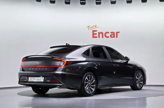 Hyundai Sonata 2.0 Premium — пробег 66 744 км — фото 2 из 5