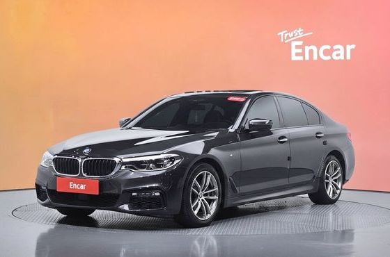 BMW 5-Series 530i xDrive M Sport Package Plus — пробег 126 526 км — фото 1 из 5