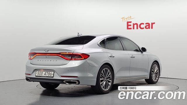 Hyundai Grandeur из Кореи Encar