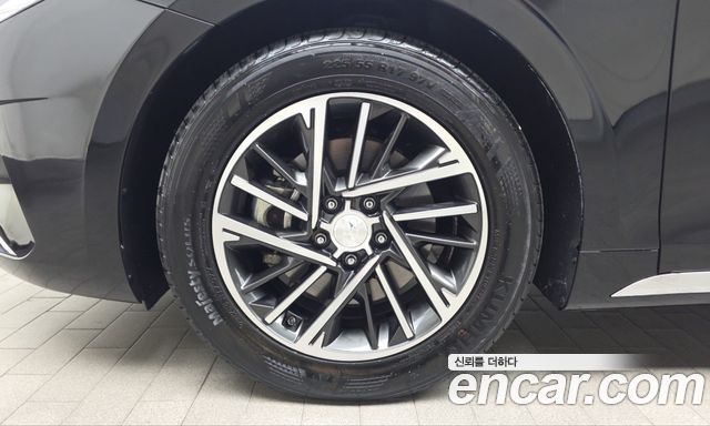 Hyundai Grandeur 2.5 Premium — пробег 30 209 км — фото 5 из 5