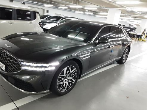 Genesis G90 Gasoline 3.5 Turbo AWD — пробег 89 800 км — фото 2 из 5