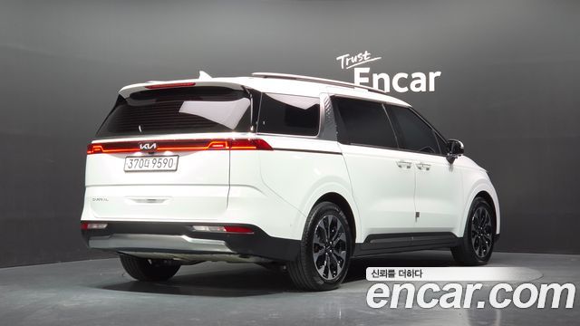 Kia Carnival Diesel 9-Seater Signature — пробег 40 066 км — фото 2 из 5