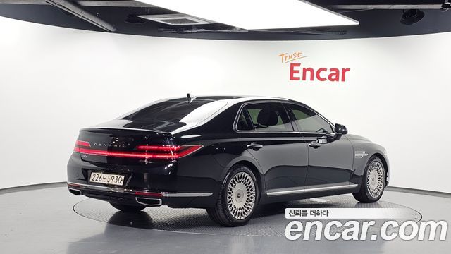Genesis G90 из Кореи Encar