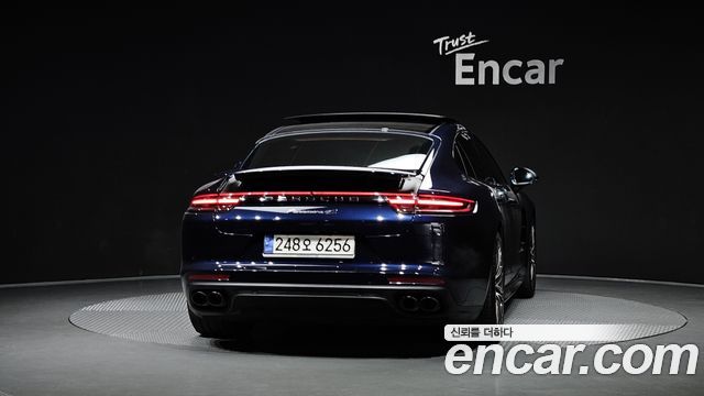 Porsche Panamera 3.0 AWD — пробег 75 218 км — фото 4 из 5