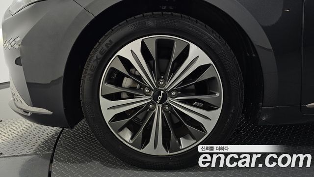 Kia K8 из Кореи Encar