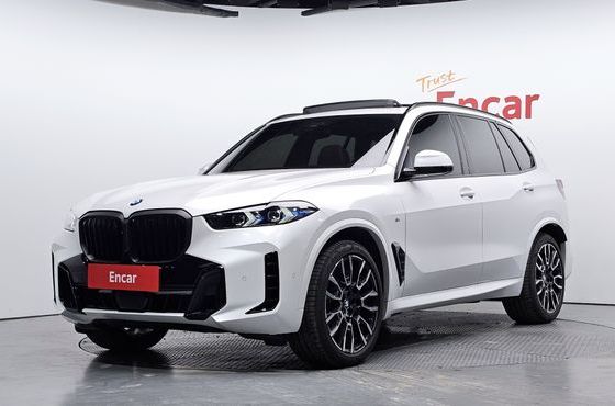 BMW X5 xDrive 30d M Sport — пробег 6 560 км — фото 1 из 5