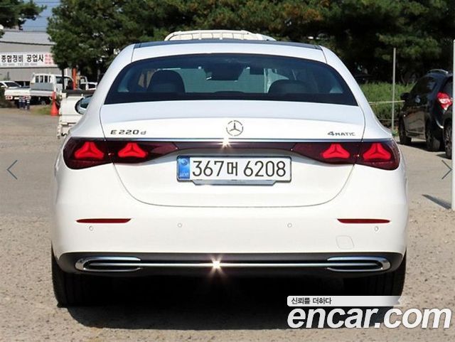 Mercedes-Benz E-Class из Кореи Encar