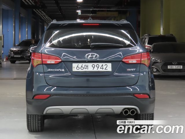 Hyundai Santafe Diesel(e-VGT) 2.0 2WD Exclusive — пробег 188 489 км — фото 3 из 5
