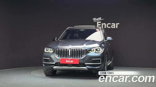 BMW X5 xDrive 45e xLine — пробег 92 418 км — фото 3 из 5