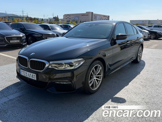 BMW 5-Series 520d xDrive M Sport Package Plus — пробег 115 107 км — фото 1 из 5