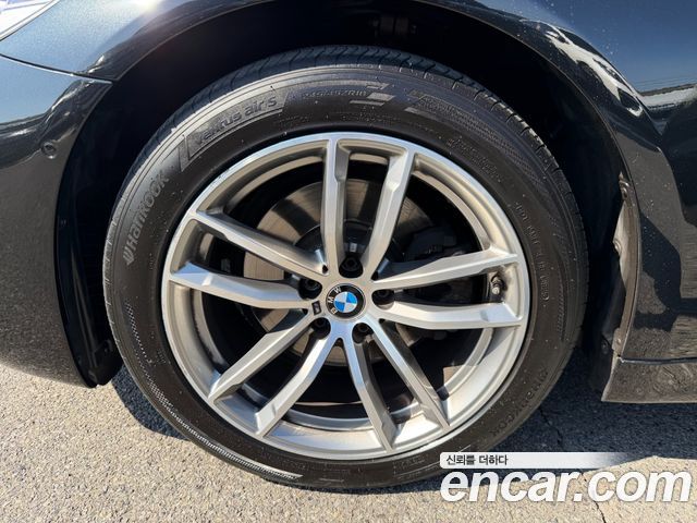 BMW 5-Series 520d xDrive M Sport Package Plus — пробег 115 107 км — фото 5 из 5