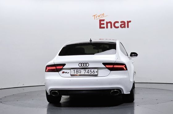 Audi A7 3.0 TFSI Quattro Dynamic 4G — пробег 128 430 км — фото 4 из 5