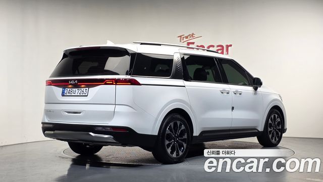 Kia Carnival Diesel 9-Seater Signature — пробег 32 486 км — фото 2 из 5