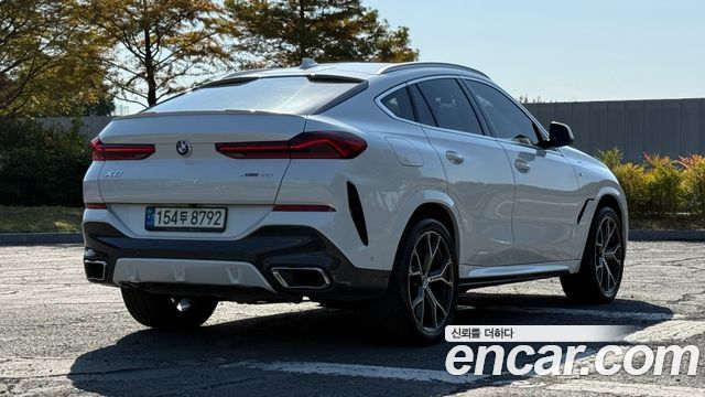 BMW X6 xDrive40i M Sport — пробег 55 550 км — фото 2 из 5