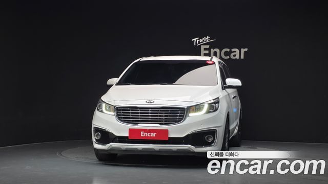 Kia Carnival 9-seater Luxury — пробег 82 150 км — фото 3 из 5