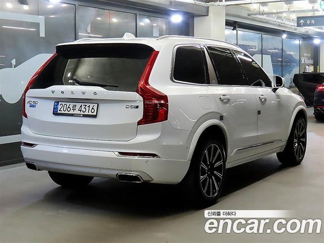 Volvo XC90 D5 Inscription — пробег 139 070 км — фото 4 из 5