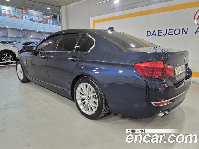 BMW 5-Series 528i Luxury Plus — пробег 60 389 км — фото 5 из 5