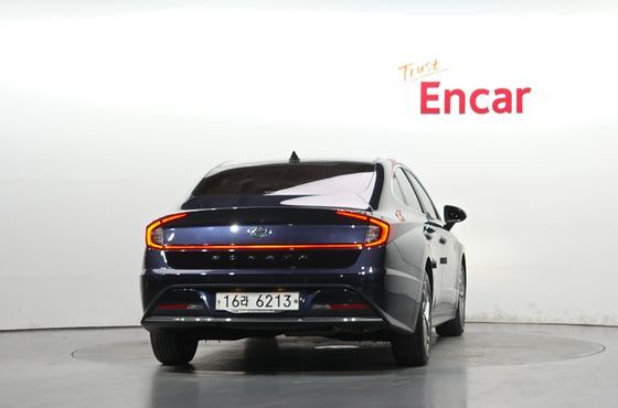 Hyundai Sonata 2.0 Premium — пробег 98 663 км — фото 4 из 5