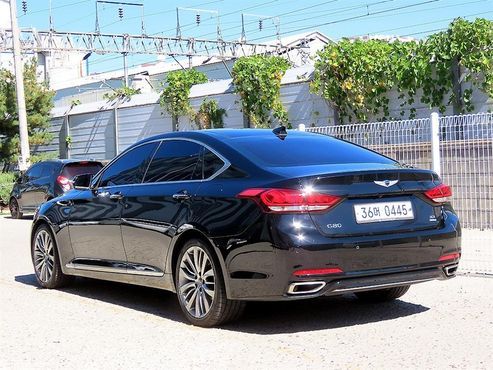 Hyundai Genesis G330 Premium — пробег 141 113 км — фото 3 из 5