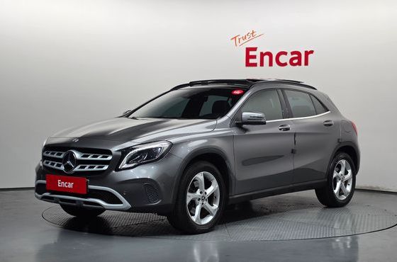 Mercedes-Benz GLA-Class GLA220 — пробег 42 910 км — фото 1 из 5
