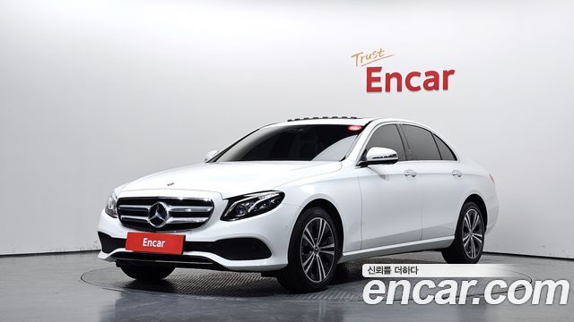 Mercedes-Benz E-Class E220d Avantgarde — пробег 75 521 км — фото 1 из 5