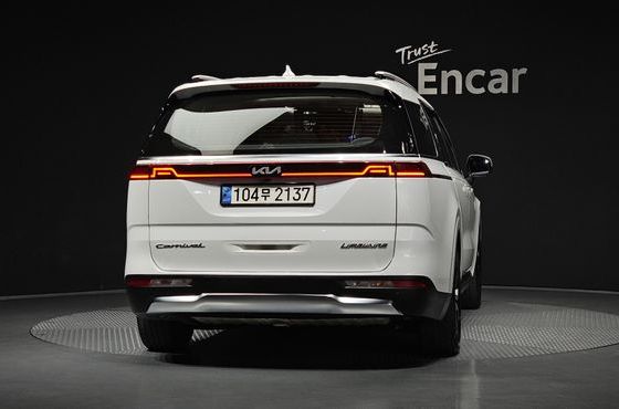 Kia Carnival Diesel 7-Seater Signature — пробег 144 503 км — фото 4 из 5