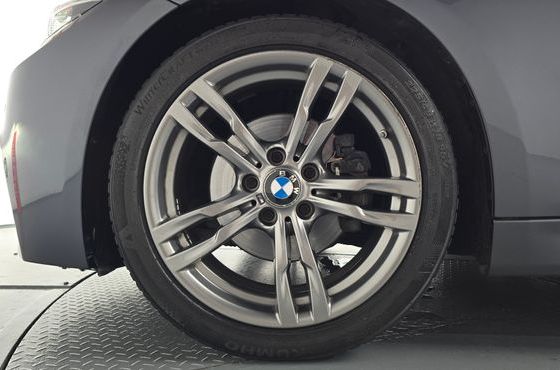 BMW 3-Series 320d M Sport — пробег 138 710 км — фото 5 из 5