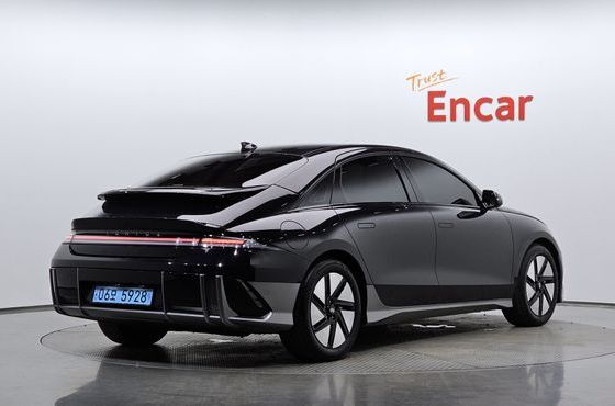 Hyundai Ioniq6 Standard Exclusive Plus — пробег 30 550 км — фото 2 из 5