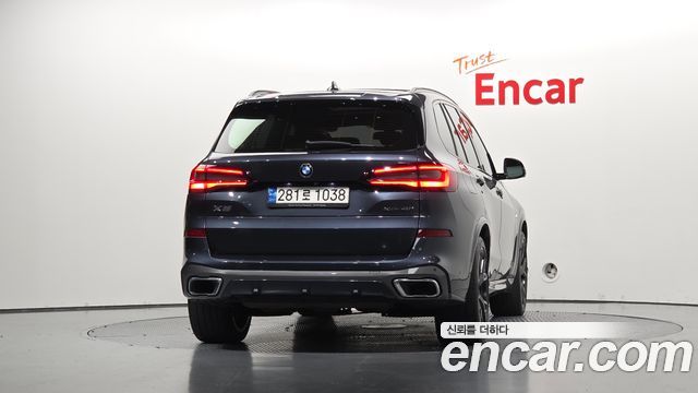 BMW X5 xDrive 40i M Sport — пробег 89 475 км — фото 4 из 5