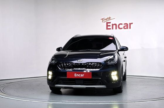 Kia Niro 1.6 HEV Noblesse Special — пробег 168 342 км — фото 3 из 5