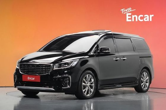 Kia Carnival 9-Seater Noblesse Special — пробег 120 178 км — фото 1 из 5