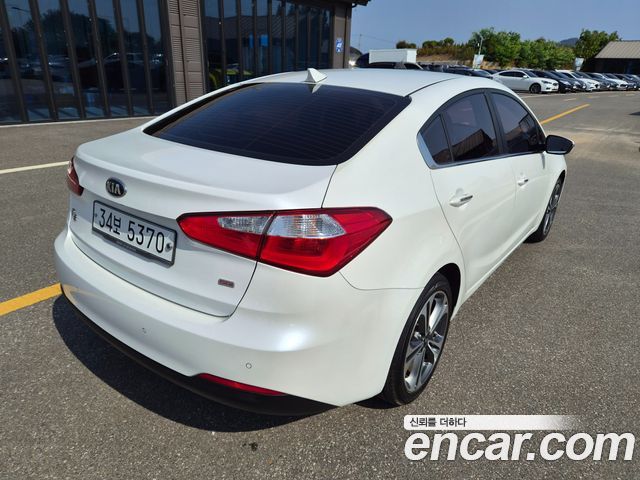 Kia K3 Trendy — пробег 35 000 км — фото 4 из 5