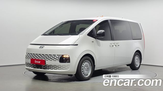 Hyundai Staria Tourer 11-Seater Smart — пробег 35 472 км — фото 1 из 5