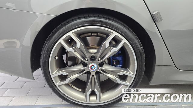 BMW 5-Series M550i xDrive — пробег 34 960 км — фото 5 из 5